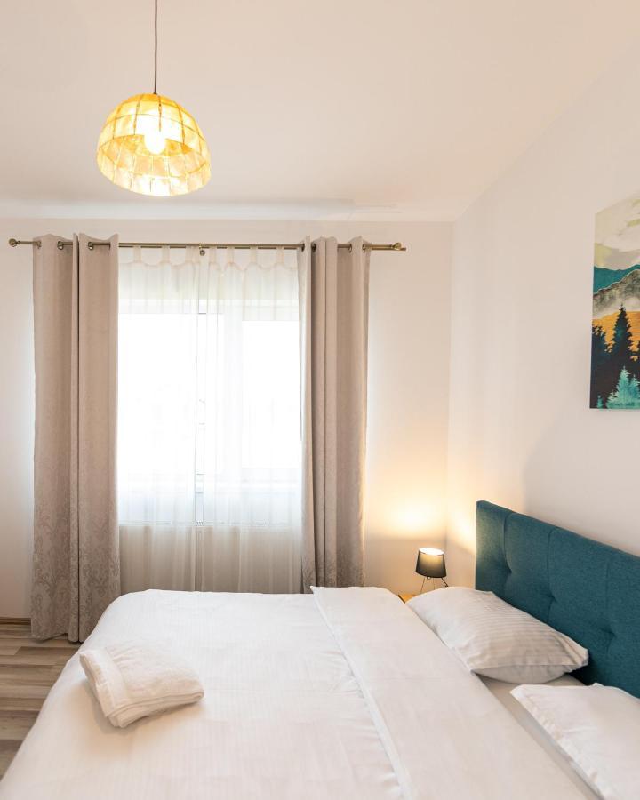 Citadel Apartament'S Rîşnov Exterior foto