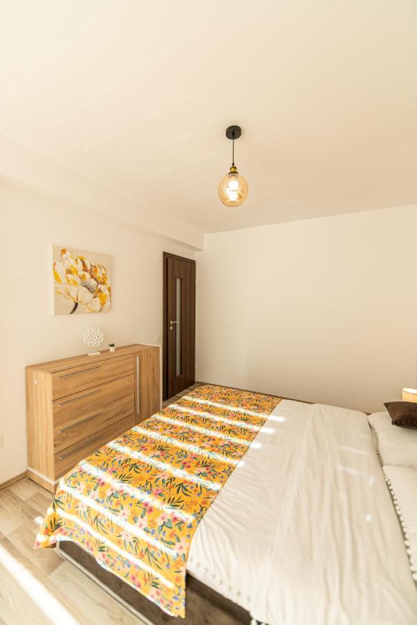 Citadel Apartament'S Rîşnov Exterior foto